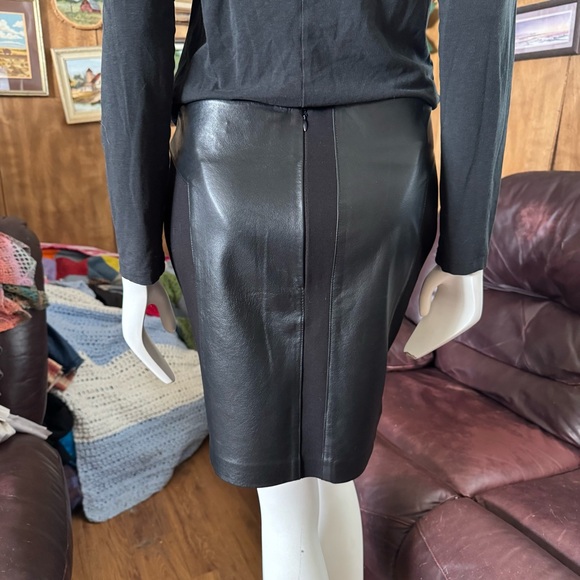 BB Dakota Skirt - Picture 3 of 4